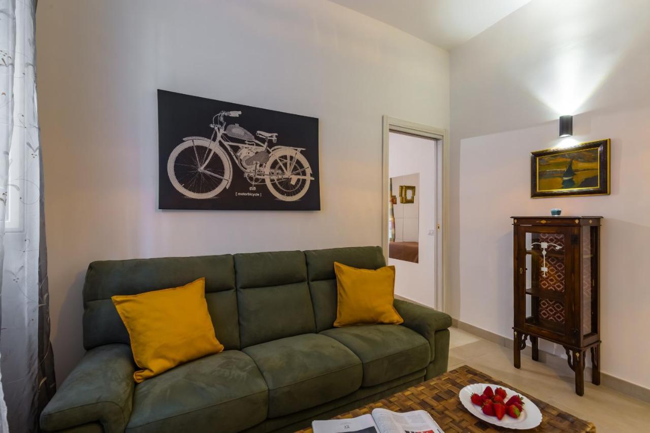 Maradona Place Apartment By Wonderful Italy Naples Luaran gambar